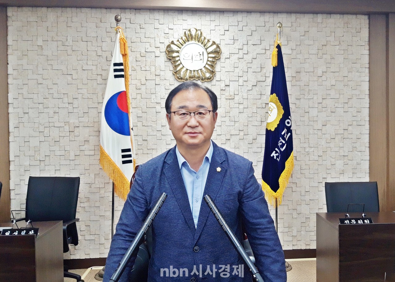 ‘김성우’ 제8대 후반기 진천군의회 의장