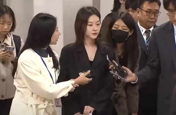 음주운전 사고를 낸 배우 김새론이 5일 1심에서 벌금형을 받았다. (사진=유튜브 캡처)